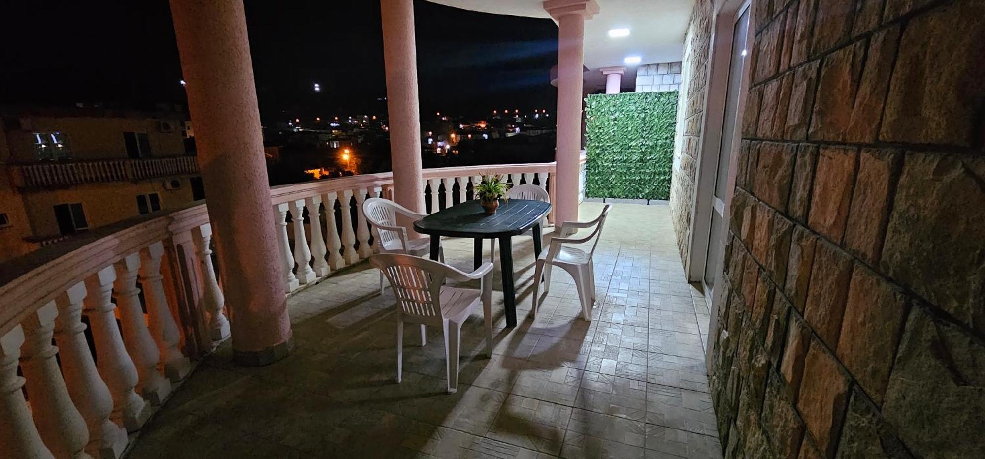 אולסינץ' Kurt Apartaments מראה חיצוני תמונה